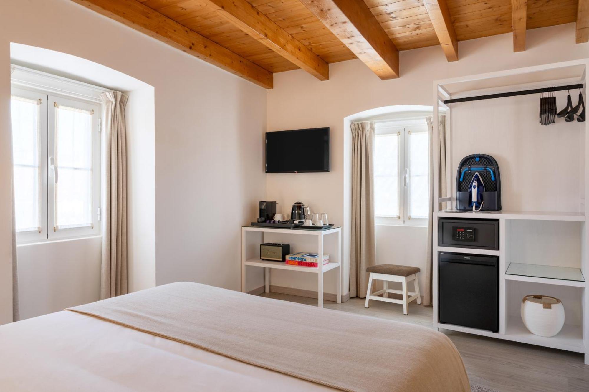 Azinheira Suites Townhouse - Alojamento Turistico (Adults Only) Elvas Exterior photo